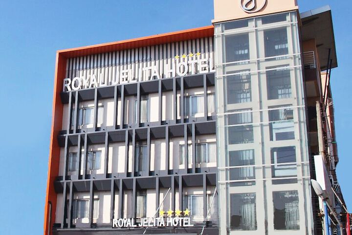 Royal Jelita Hotel