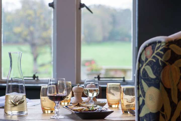 Dining 95 of 138