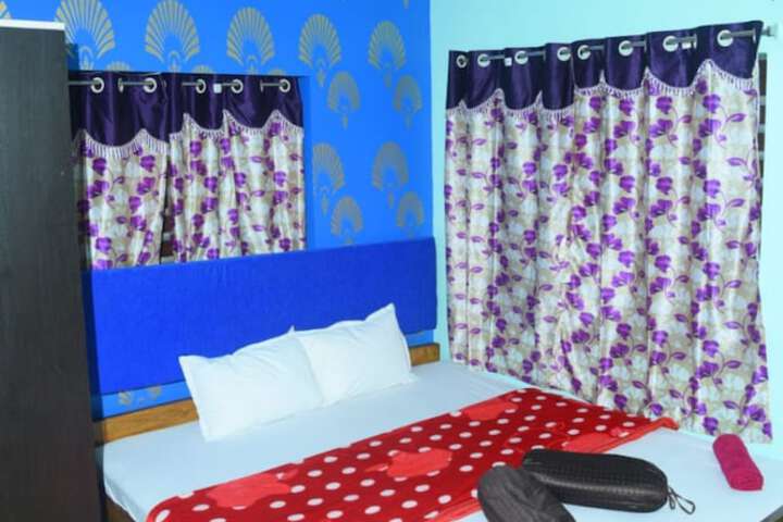 Room 9 of 23