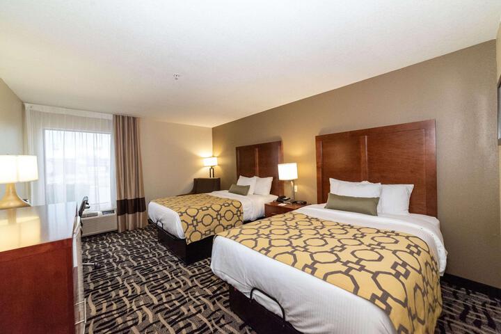 2 Double Beds (1 of 6)