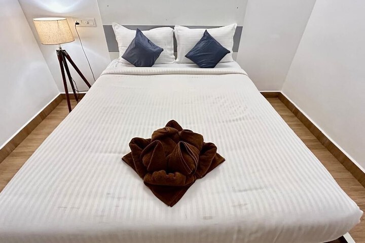 Room 5 of 27