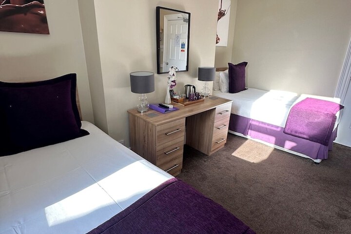 Room 55 of 193