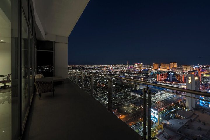 Hotel View 469 of 484