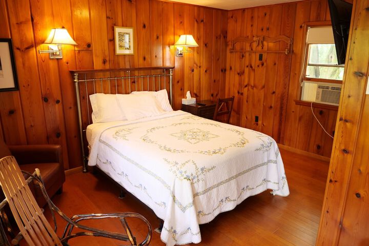 Room 8 of 39