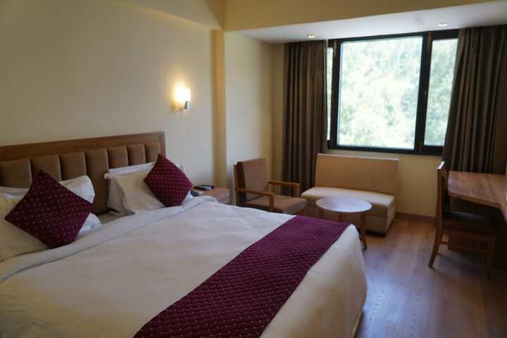 Room 39 of 44
