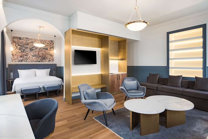 Room 20 of 116