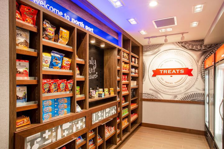 Snack bar