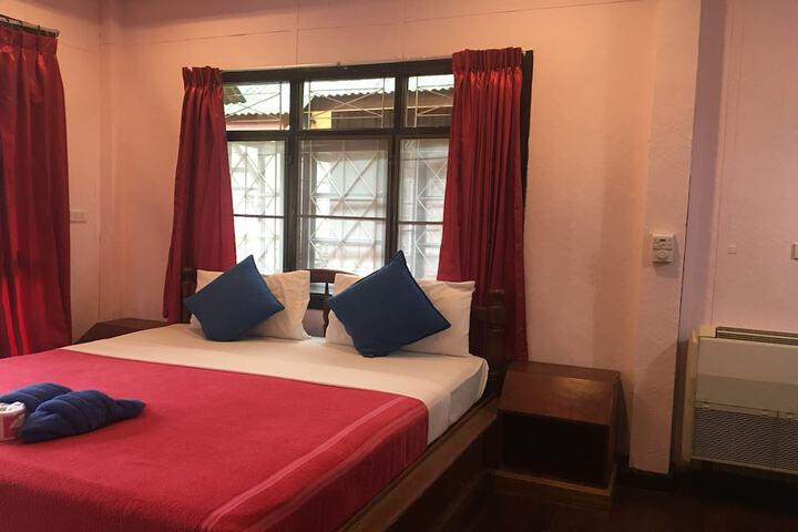 Room 5 of 59