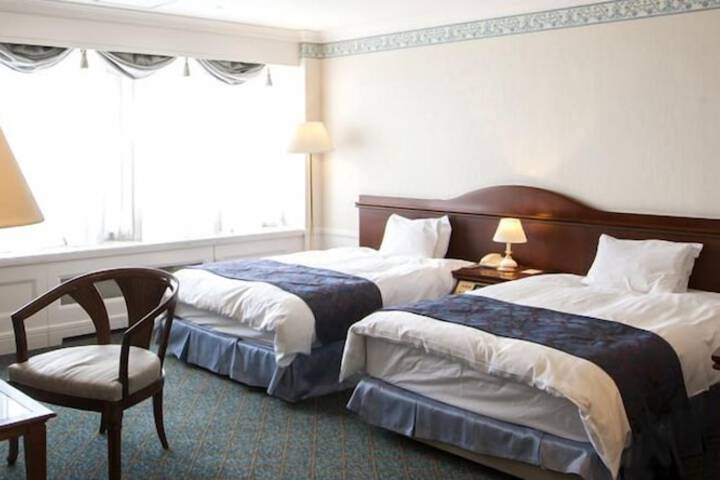 Room 20 of 81