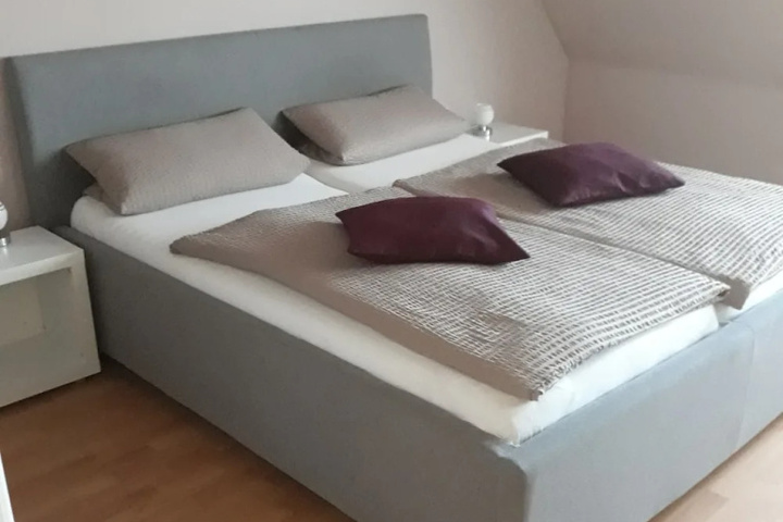 Room 3 of 17