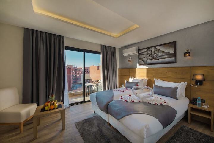 Room 18 of 34
