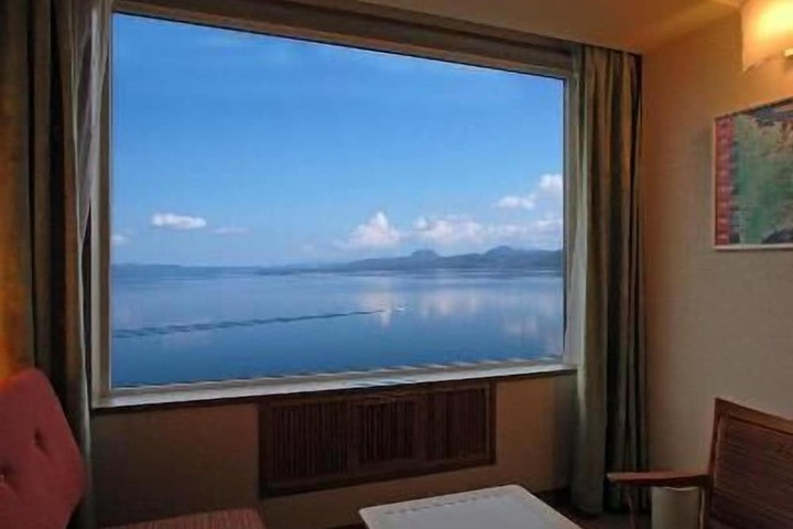 Room 20 of 105