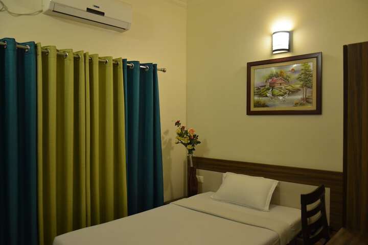 Room 6 of 57