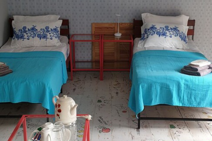 Room 9 of 46