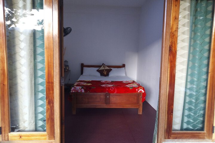 Room 3 of 30