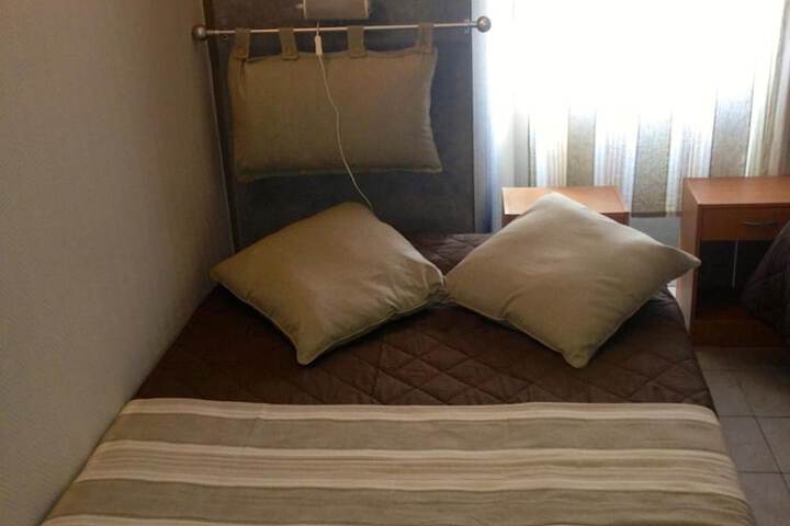 Room 10 of 44