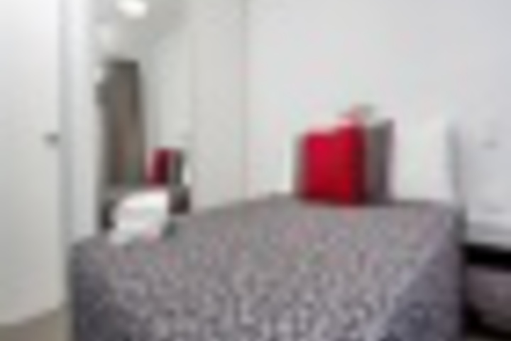 Room 207 of 624
