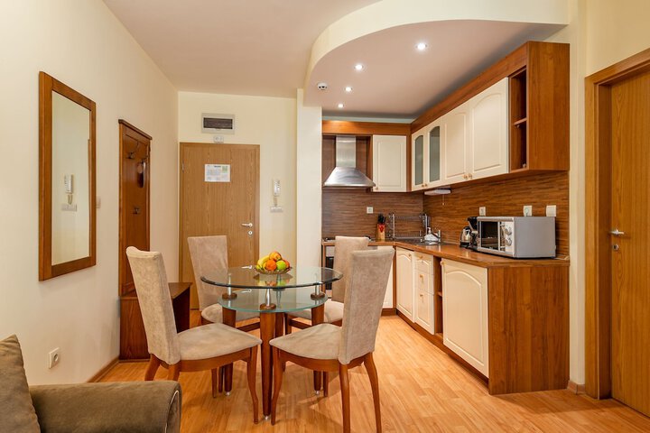 Room 41 of 209