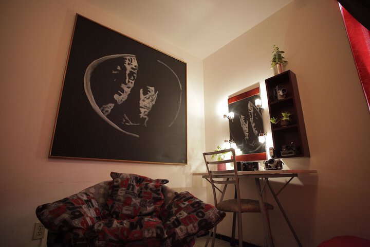 Room 70 of 80