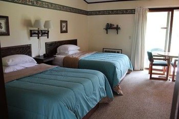 Room 28 of 43