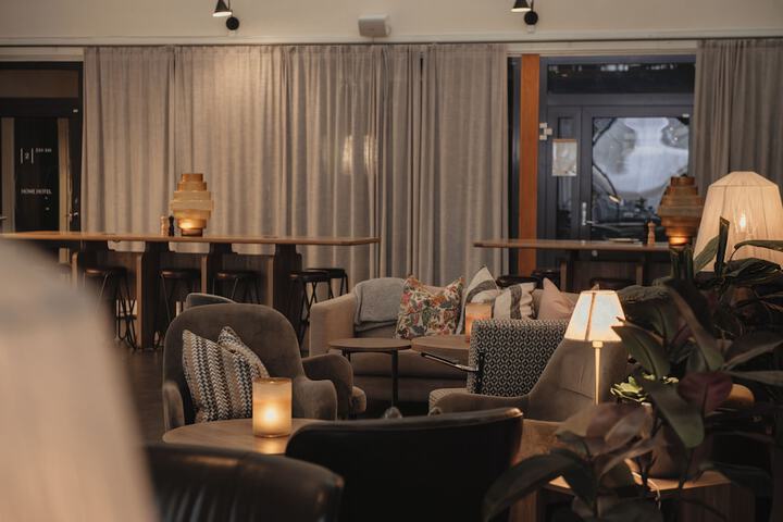 Guest Lobby