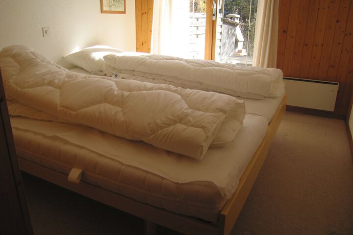 Room 2 of 13