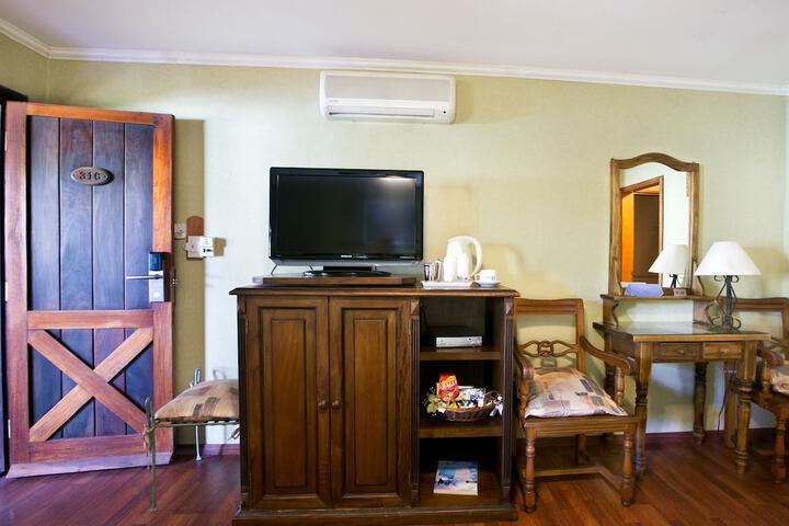 Room 20 of 80