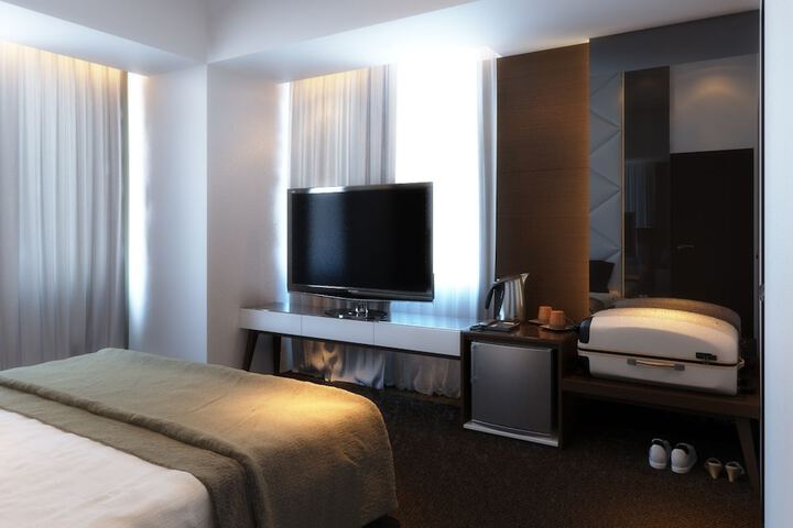 Room 12 of 49