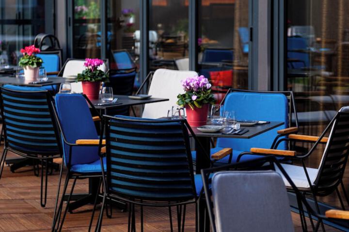 Terrace/Patio 125 of 128