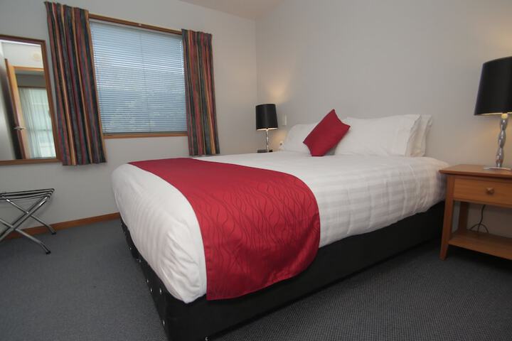 Room 13 of 55