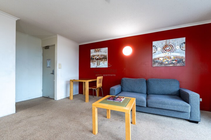 Room 20 of 48