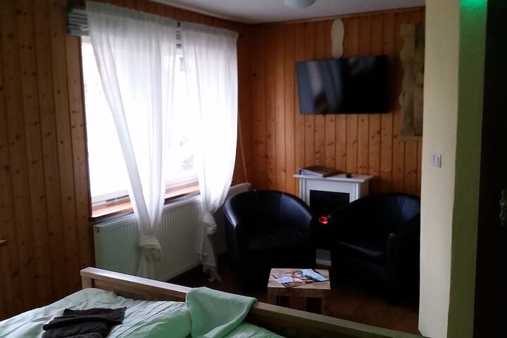 Room 6 of 64