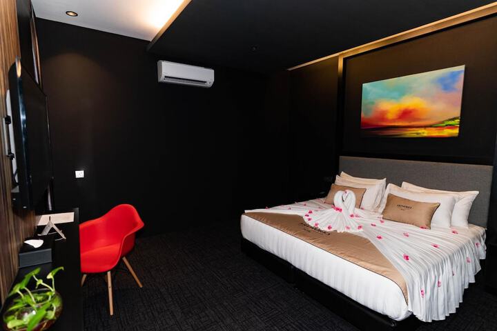 Room 29 of 73