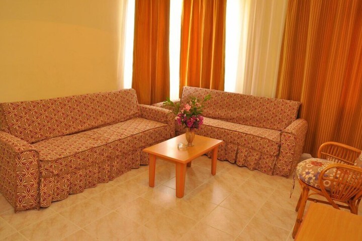 Room 14 of 51