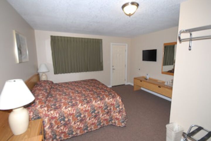 Room 22 of 36