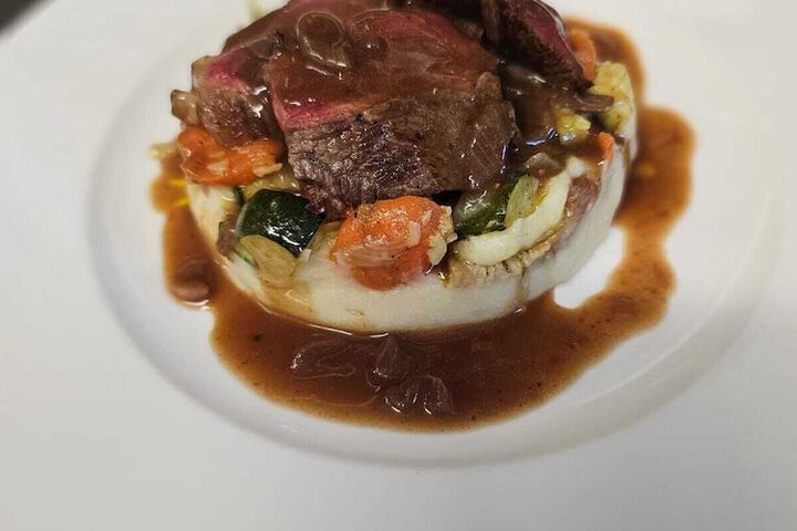 Dining 28 of 63