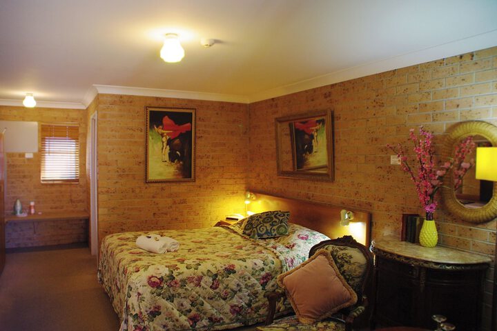 Room 9 of 46