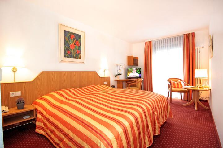 Room 21 of 70