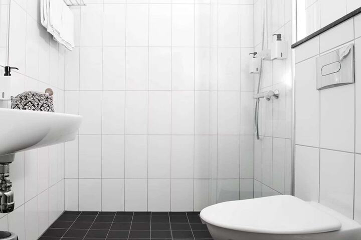 Bathroom Interior Photo