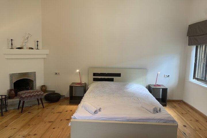 Room 3 of 36