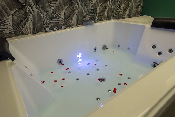 Spa 78 of 148