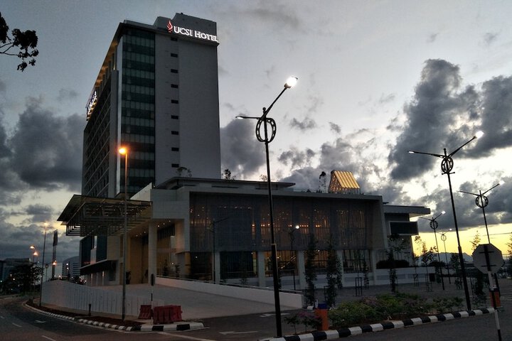 Hotel 58 of 61