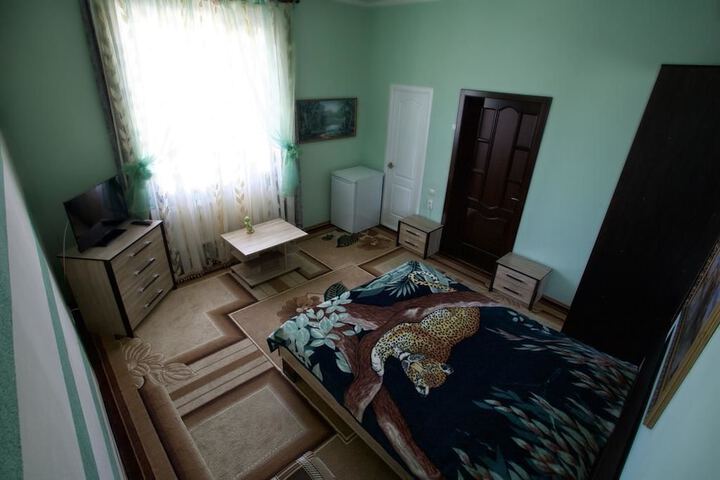 Room 5 of 46