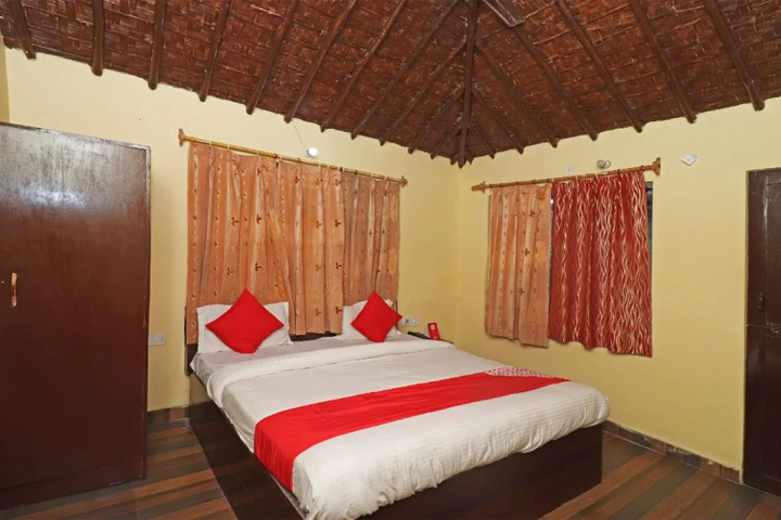 CORBETT TIGER HUTS
