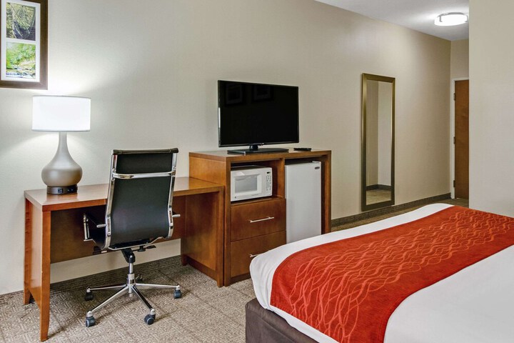Room 27 of 55