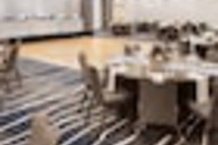 Hotel Interior 5 of 177