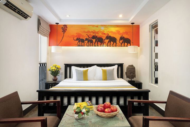 Room 42 of 96