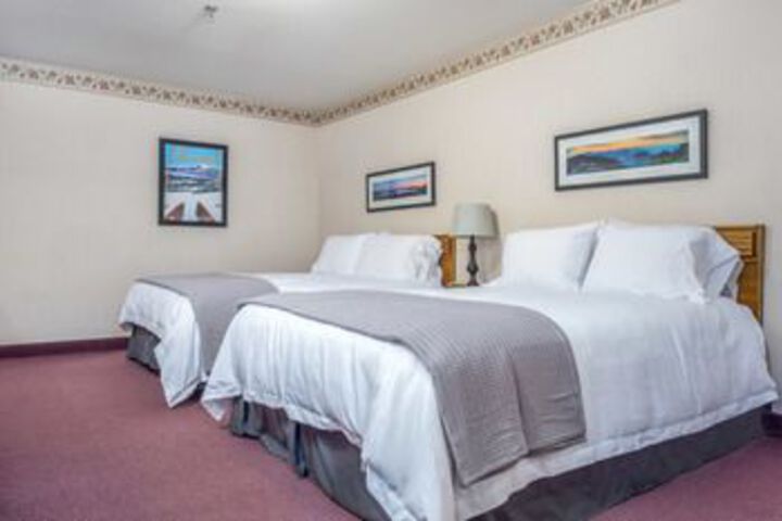 Room 12 of 24