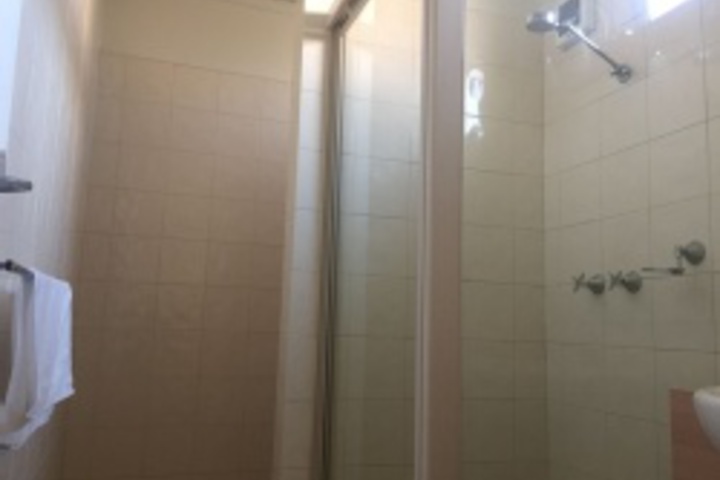 Room 103 of 192