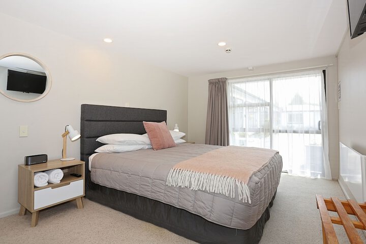 Room 4 of 31